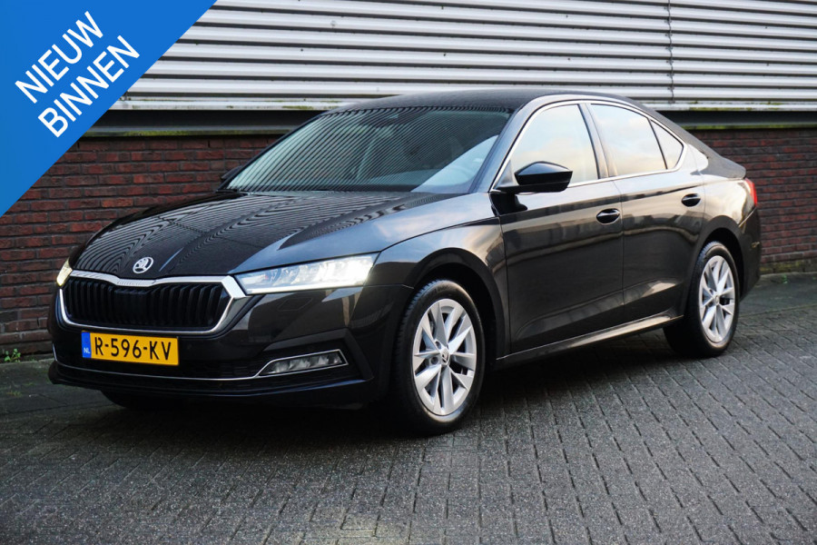 Škoda Octavia 1.0 TSI Business Edition Plus/Trekhaak/Leer/ 100%-Dealeronderhouden.