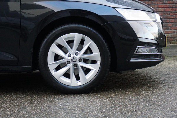Škoda Octavia 1.0 TSI Business Edition Plus/Trekhaak/Leer/ 100%-Dealeronderhouden.