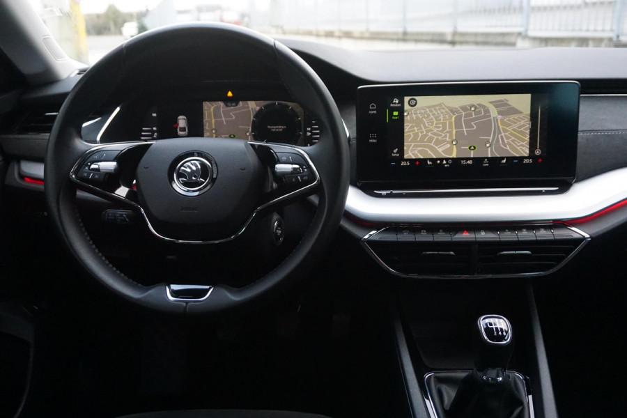 Škoda Octavia 1.0 TSI Business Edition Plus/Trekhaak/Leer/ 100%-Dealeronderhouden.