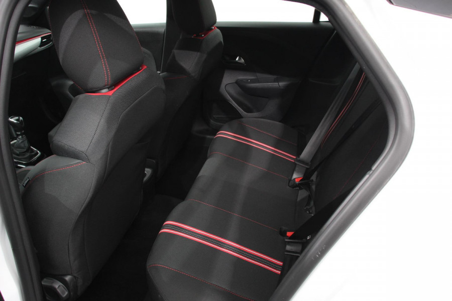 Opel Corsa 1.2 Turbo 102pk GS Line | Navigatie | Apple Carplay/Android Auto | Airco | Cruise Control | Lichtmetalen velgen | Digitaal Dashboard | Sportstoelen