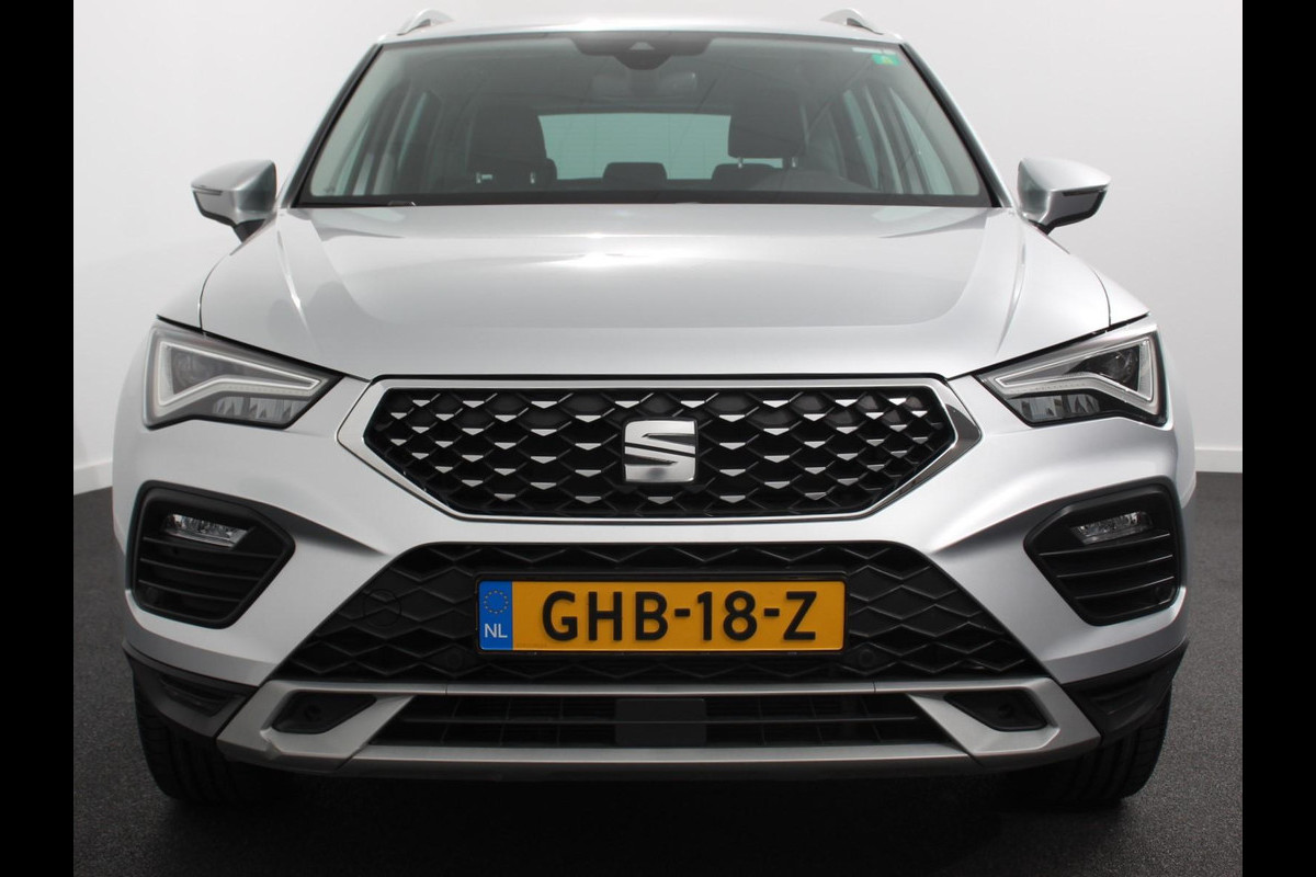 Seat Ateca 1.5 TSI 150pk Automaat Xperience | Navigatie | Apple Carplay / Android Auto | Camera | Parkeersensoren | Stoel-en stuurverwarming | Ledverlichting | Getinte ramen | Climate Control