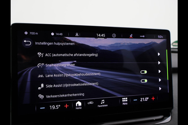 Škoda ENYAQ iV 80 + CAMERA | ADAPTIVE CRUISE | SFEERVERLICHTING | CARPLAY | STUURVERW.