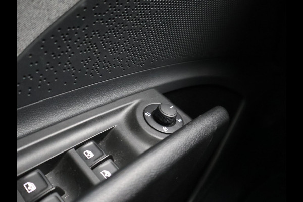 Škoda ENYAQ iV 80 + CAMERA | ADAPTIVE CRUISE | SFEERVERLICHTING | CARPLAY | STUURVERW.