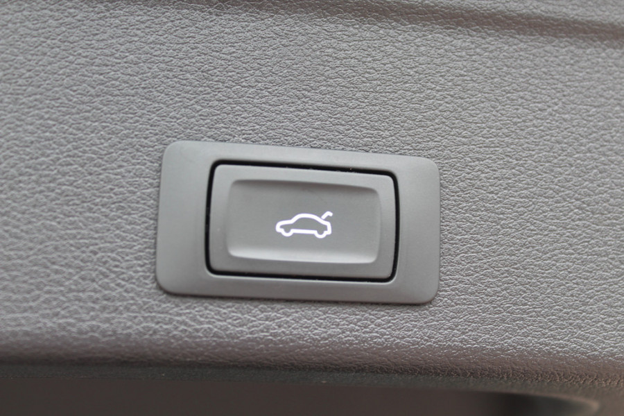 Audi A5 Sportback 1.4 TFSI Sport S-line Edition / Navigatie / Half leder / Parkeerhulp achter / 18'' / LED Koplampen / Cruise Control