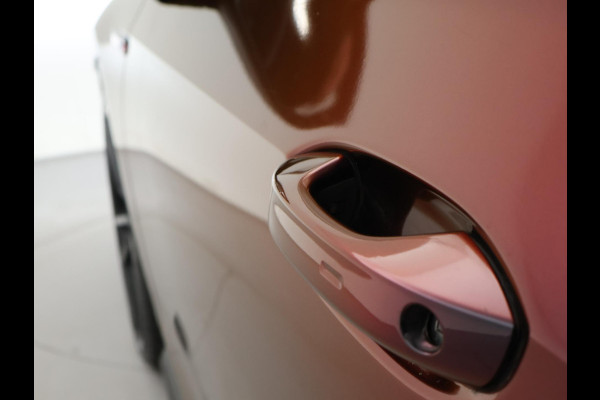 Volkswagen Golf 8 2.0 TSI GTI CLUBSPORT 300 PK MILLTEK | PANORAMA | HARMAN/KARDON | SFEERVERL. | CAMERA