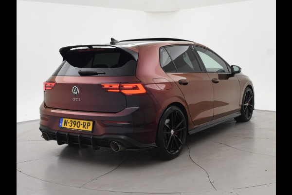Volkswagen Golf 8 2.0 TSI GTI CLUBSPORT 300 PK MILLTEK | PANORAMA | HARMAN/KARDON | SFEERVERL. | CAMERA
