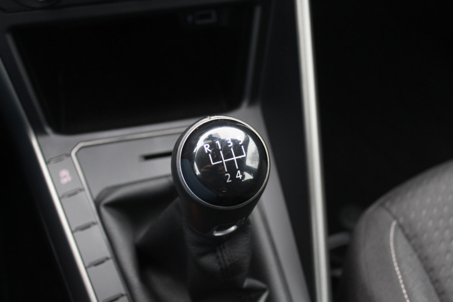 Volkswagen Polo 1.0 TSI Comfortline / CarPlay / Navigatie / Parkeerhulp V+A / DAB / ACC