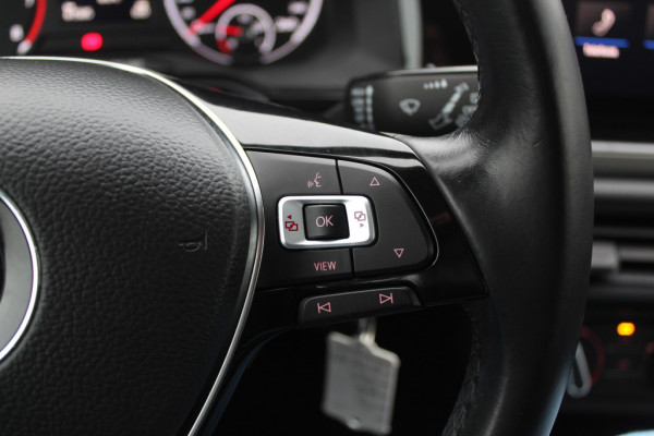 Volkswagen Polo 1.0 TSI Comfortline / CarPlay / Navigatie / Parkeerhulp V+A / DAB / ACC