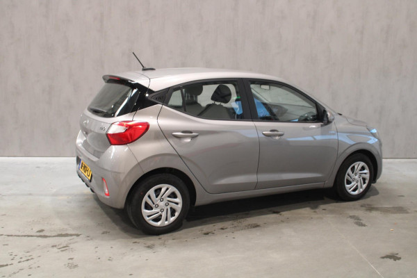 Hyundai i10 1.0 Comfort Smart Camera/navi/Cruise prijs is rijklaar incl 12 maanden bovag garantie