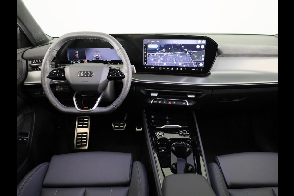 Audi Q3 S edition e-hybrid 200 kW / 272 PK | Techniekpakket plus | Ambiente lichtpakket pro | Privacy glas | Panoramadak| Dodehoek detectie | Leder |
