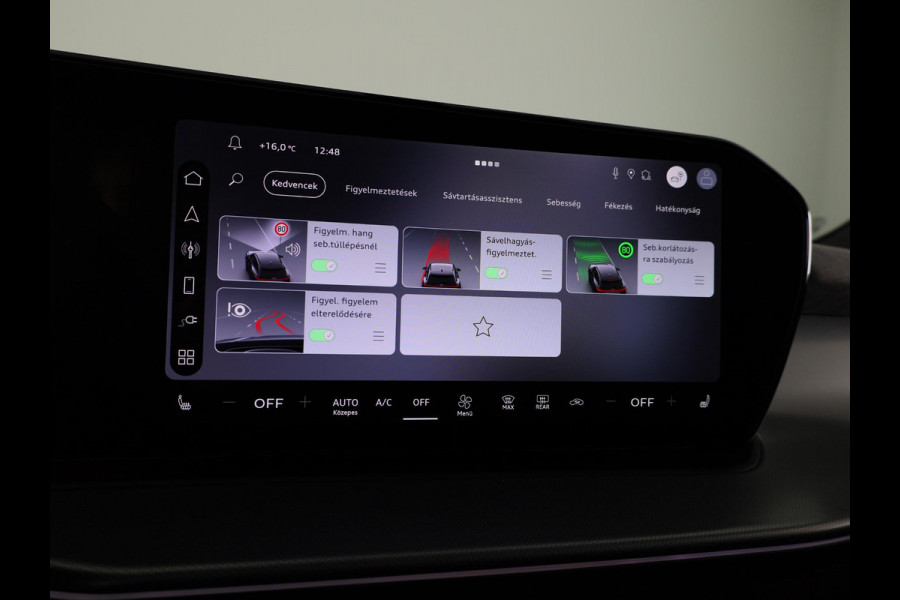 Audi Q3 S edition e-hybrid 200 kW / 272 PK | Techniekpakket plus | Ambiente lichtpakket pro | Privacy glas | Panoramadak| Dodehoek detectie | Leder |