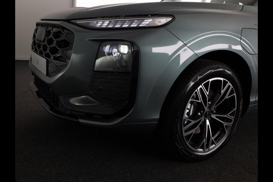 Audi Q3 S edition e-hybrid 200 kW / 272 PK | Techniekpakket plus | Ambiente lichtpakket pro | Privacy glas | Panoramadak| Dodehoek detectie | Leder |