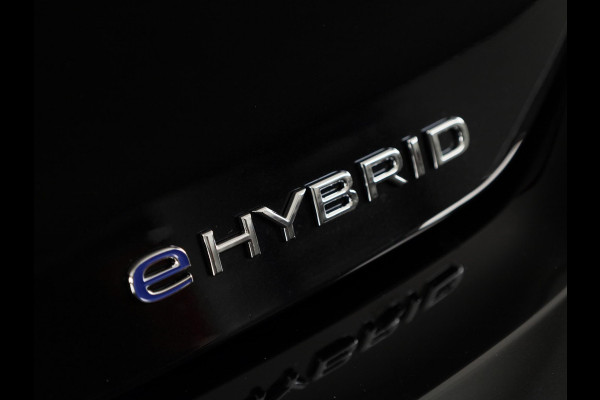 Volkswagen Golf Life Edition 1.5 eHybrid 150 kW / 204 PK Hatchback