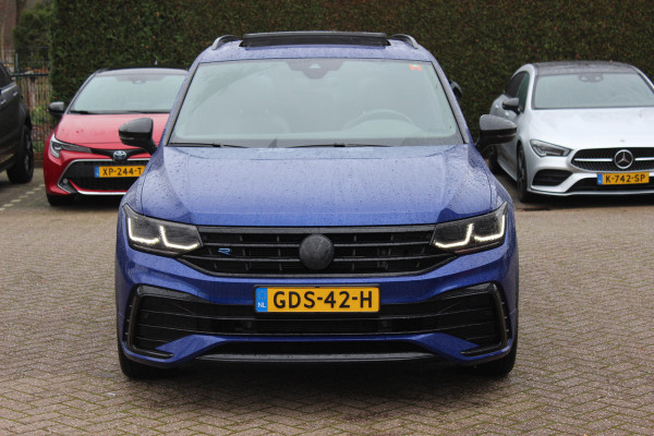 Volkswagen Tiguan 1.5 TSI R-Line Business+ / Trekhaak / Panoramadak / Camera / Leder / 20'' / CarPlay / Virtual Cockpit / Matrix LED / Stoel+Stuurverwarming / Dodehoek / DAB / ACC
