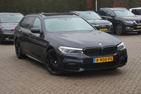 BMW 5 Serie Touring 540i xDrive High Exe. M Sport / Trekhaak / Panoramadak / 360Camera / Head-up / Leder / 19'' / Harman Kardon / CarPlay / Stoelventilatie / Stuur+Stoelverwarming / 4zone / Dodehoek / DAB / ACC