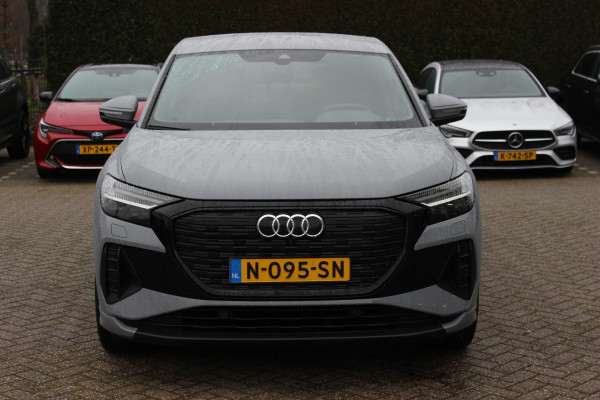 Audi Q4 Sportback e-tron 40 Launch edition Advanced 77 kWh / SOH 91,4% / CarPlay / Matrix LED / Sportstoelen / Virtual Cockpit / Parkeerhulp V+A / Sonos Audio / Intr.voorverwarming / Stoelverwarming / DAB / Cruise Control