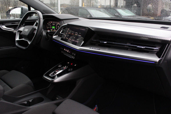 Audi Q4 Sportback e-tron 40 Launch edition Advanced 77 kWh / SOH 91,4% / CarPlay / Matrix LED / Sportstoelen / Virtual Cockpit / Parkeerhulp V+A / Sonos Audio / Intr.voorverwarming / Stoelverwarming / DAB / Cruise Control