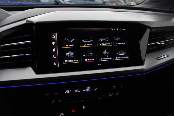 Audi Q4 Sportback e-tron 40 Launch edition Advanced 77 kWh / SOH 91,4% / CarPlay / Matrix LED / Sportstoelen / Virtual Cockpit / Parkeerhulp V+A / Sonos Audio / Intr.voorverwarming / Stoelverwarming / DAB / Cruise Control