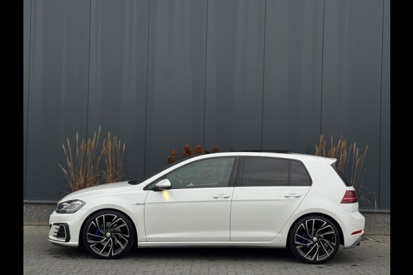 Volkswagen Golf 1.4 TSI PHEV GTE PANO NAVI CLIMATE PDC LED ACC SPORTVELGEN