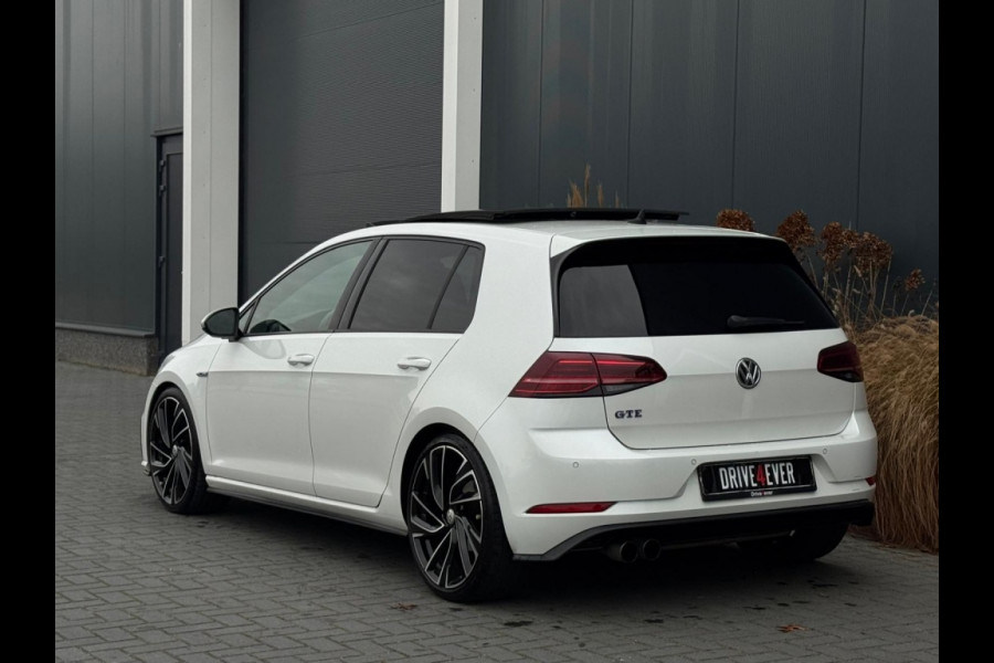 Volkswagen Golf 1.4 TSI PHEV GTE PANO NAVI CLIMATE PDC LED ACC SPORTVELGEN