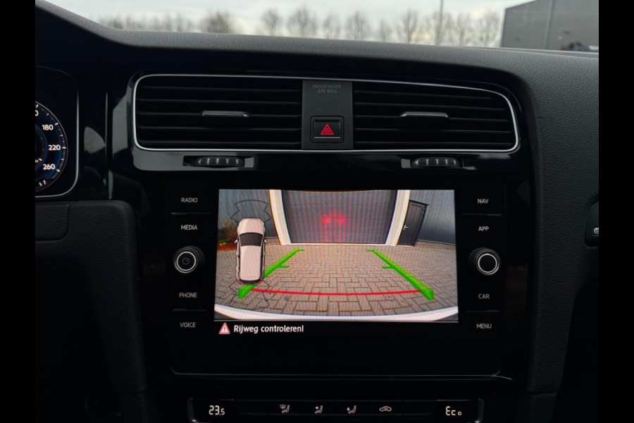 Volkswagen Golf 1.4 TSI PHEV GTE PANO NAVI CLIMATE PDC LED ACC SPORTVELGEN