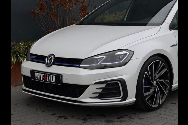 Volkswagen Golf 1.4 TSI PHEV GTE PANO NAVI CLIMATE PDC LED ACC SPORTVELGEN
