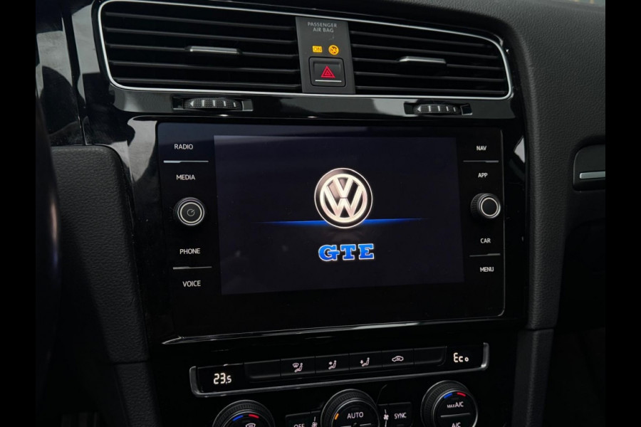 Volkswagen Golf 1.4 TSI PHEV GTE PANO NAVI CLIMATE PDC LED ACC SPORTVELGEN