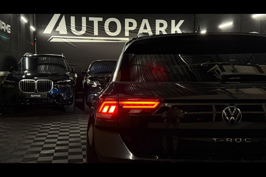 Volkswagen T-Roc 1.5 TSI Sport Business 3X R-Line PANO|VIRTUAL|DEALER ONDERHOUDEN|CARPLAY|CAMERA|SFEERVERLICHTING|NL AUTO|