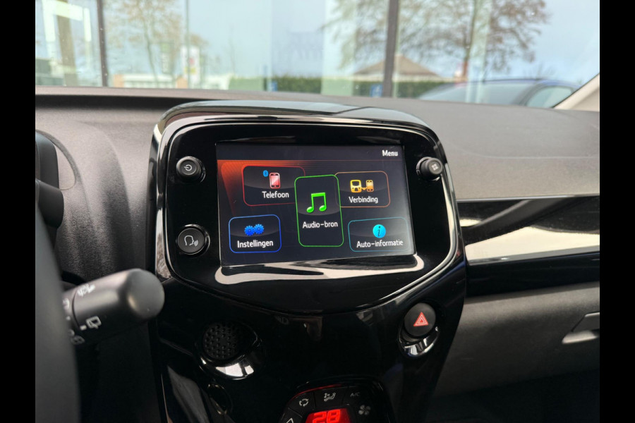 Citroën C1 1.0 VTi Airscape Shine - Media - Climate - 15 " Lichtmetaal - Org.NL