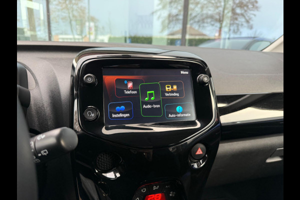 Citroën C1 1.0 VTi Airscape Shine - Media - Climate - 15 " Lichtmetaal - Org.NL