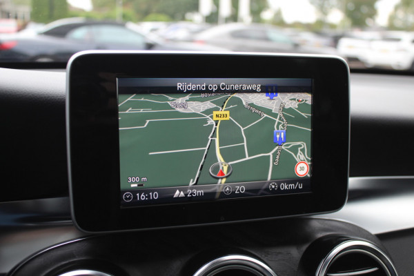 Mercedes-Benz GLC Coupé 250 4MATIC Business Solution AMG / Camera / Burmester / Memory Seats / Leer&Alcantara / 19'' / Dodehoek / Navigatie / Stoelverwarming / Cruise Control