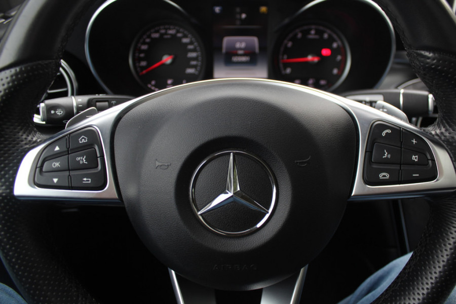 Mercedes-Benz GLC Coupé 250 4MATIC Business Solution AMG / Camera / Burmester / Memory Seats / Leer&Alcantara / 19'' / Dodehoek / Navigatie / Stoelverwarming / Cruise Control