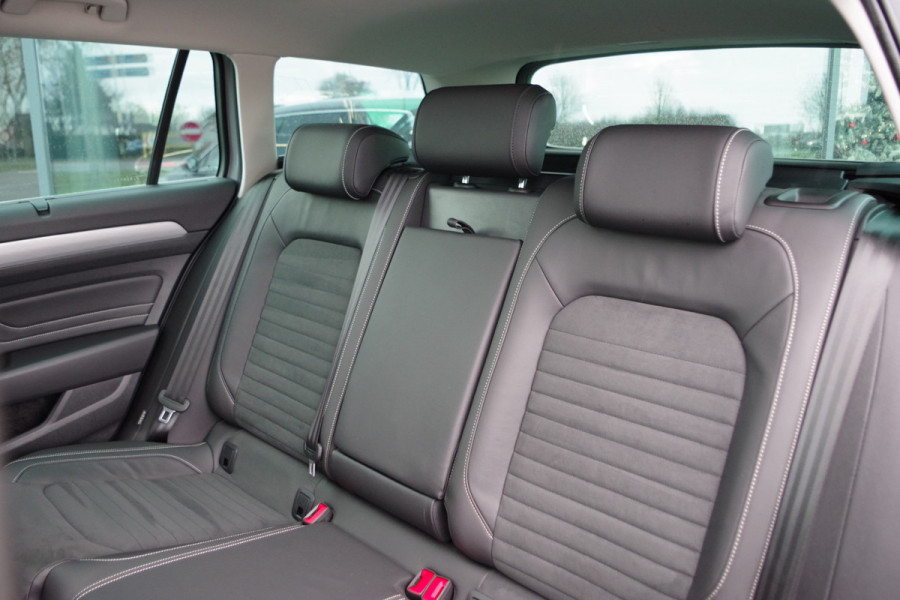 Volkswagen Passat Variant 1.4 TSI 218 PK GTE Business PHEV, Panoramadak, Adap. Cruise Control, Winterpakket
