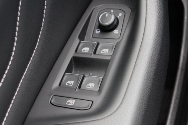 Volkswagen Passat Variant 1.4 TSI 218 PK GTE Business PHEV, Panoramadak, Adap. Cruise Control, Winterpakket