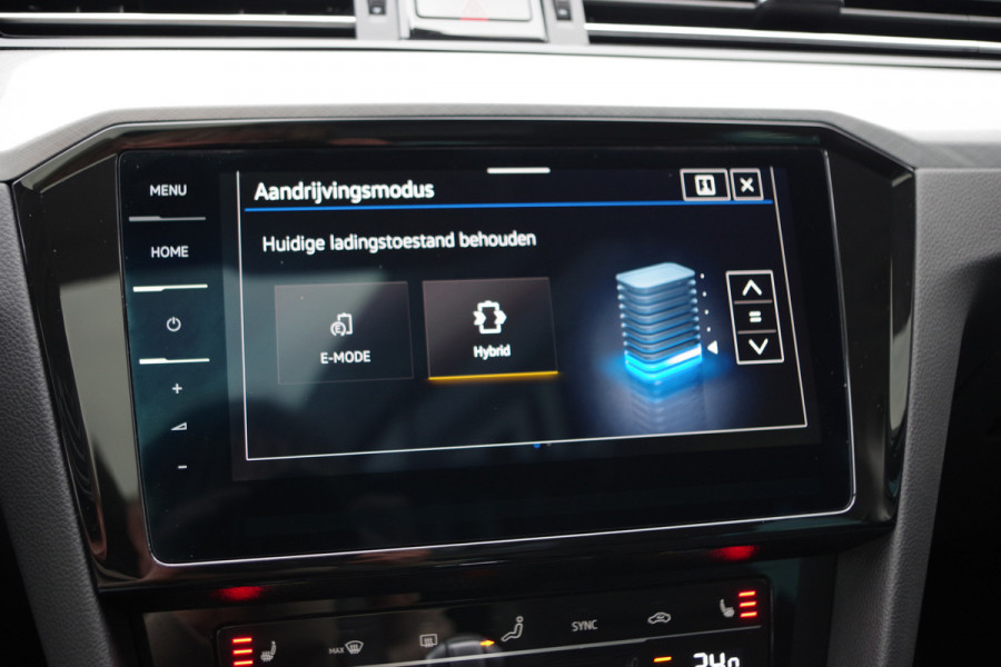 Volkswagen Passat Variant 1.4 TSI 218 PK GTE Business PHEV, Panoramadak, Adap. Cruise Control, Winterpakket