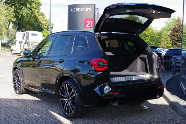 BMW X3 xDrive30e 293 PK M-Sport PHEV, Panoramadak, Leder, Head-Up, Memory