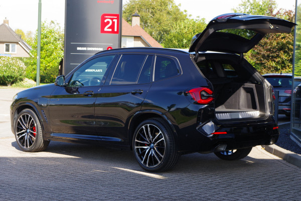 BMW X3 xDrive30e 293 PK M-Sport PHEV, Panoramadak, Leder, Head-Up, Memory