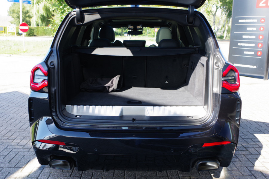 BMW X3 xDrive30e 293 PK M-Sport PHEV, Panoramadak, Leder, Head-Up, Memory