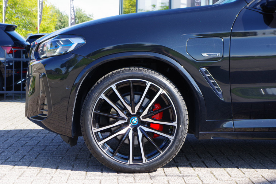 BMW X3 xDrive30e 293 PK M-Sport PHEV, Panoramadak, Leder, Head-Up, Memory