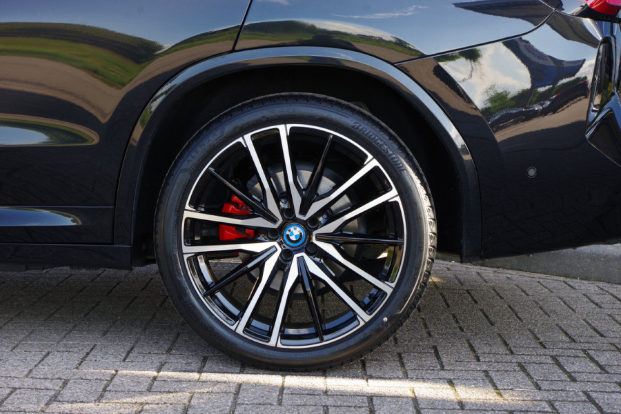 BMW X3 xDrive30e 293 PK M-Sport PHEV, Panoramadak, Leder, Head-Up, Memory