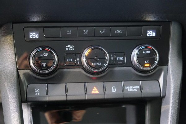 Škoda Karoq 1.5 TSI ACT Business Edition Automaat- N.A.P. Airco, Cruise, Navi, PDC.