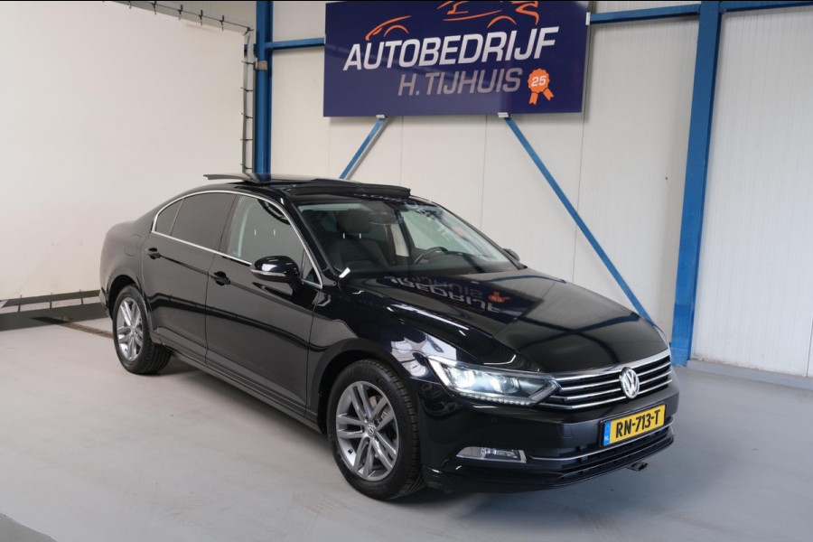 Volkswagen Passat 1.6 TDI Comfortline Business Automaat - Airco, Cruise, Schuifdak, Navi, PDC.