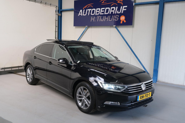Volkswagen Passat 1.6 TDI Comfortline Business Automaat - Airco, Cruise, Schuifdak, Navi, PDC.