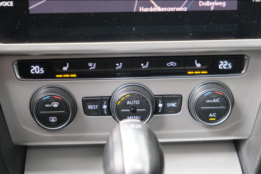 Volkswagen Passat 1.6 TDI Comfortline Business Automaat - Airco, Cruise, Schuifdak, Navi, PDC.