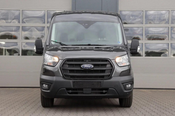 Ford Transit 2.0 TDCi 170PK L2H2 l AUTOMAAT l TREKHAAK l PDC