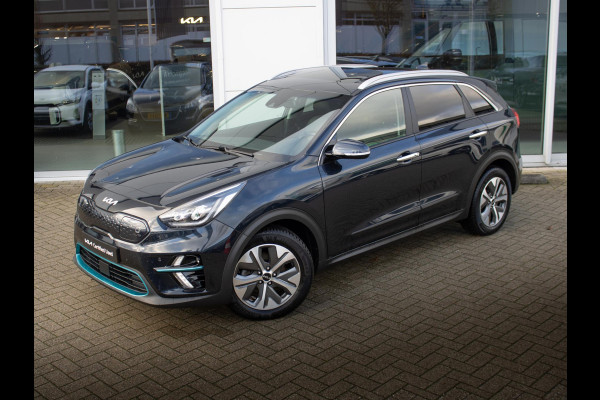 Kia e-Niro ExecutiveLine 64 kWh | Trekhaak | 3 Fase | Stoel en stuurverwarming |