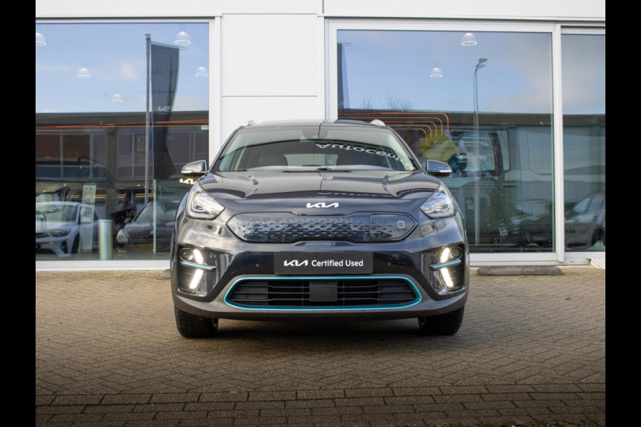 Kia e-Niro ExecutiveLine 64 kWh | Trekhaak | 3 Fase | Stoel en stuurverwarming |