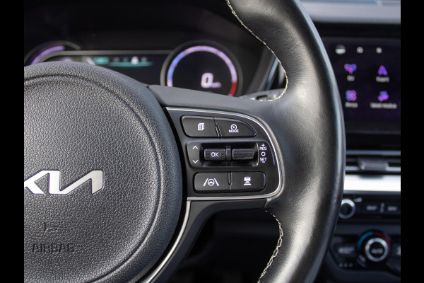 Kia e-Niro ExecutiveLine 64 kWh | Trekhaak | 3 Fase | Stoel en stuurverwarming |