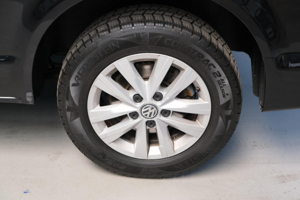 Volkswagen Transporter 2.0 TDI L2H1 Highline Automaat - N.A.P. Airco, Cruise, PDC, Navi, Camera, Trekhaak.