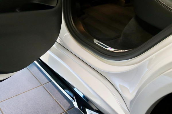 BMW X5 xDrive45e M Sport|PANO|22''|AKRA|AERO Body Maxton